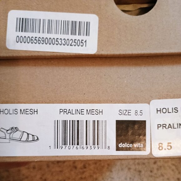 Dolce Vita sandals, new. - Picture 6 of 6